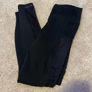 black fabletics leggings